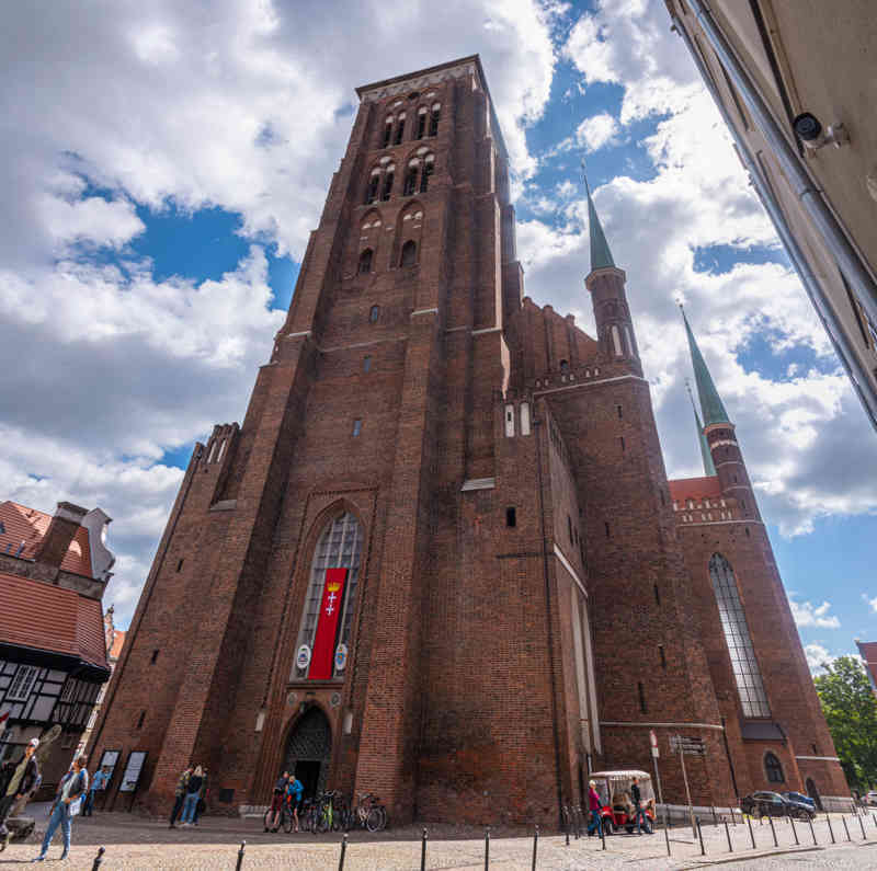 Polonia - Gdansk 037 - basílica de Santa Maria.jpg